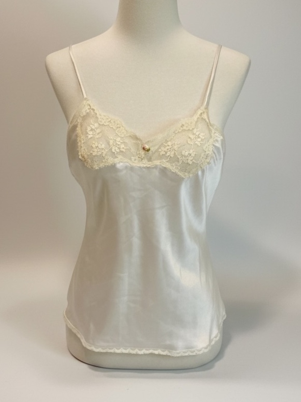 Vintage Pembrooke Camisole Lace and Flower